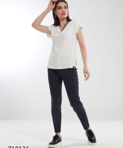 718136 Tshirt - 715130 Pantolon