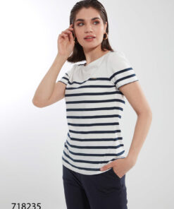 718235 Tshirt - 715130 Pantolon